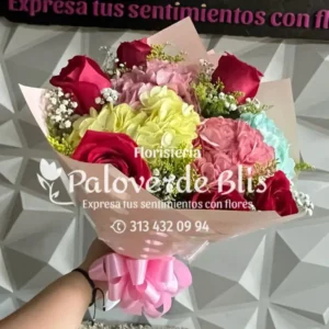 Bouquet de rosas y hortensias 2024 2